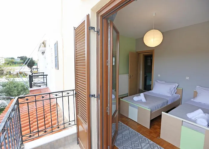 別荘 Mesaria House Syros エルムポリ